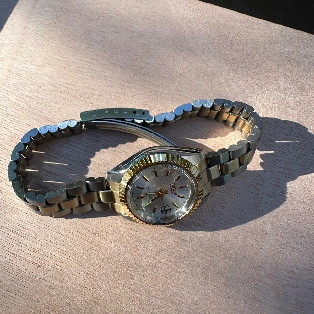 Flawless Vintage Ricoh Two-Tone Automatic Watch With Original Box